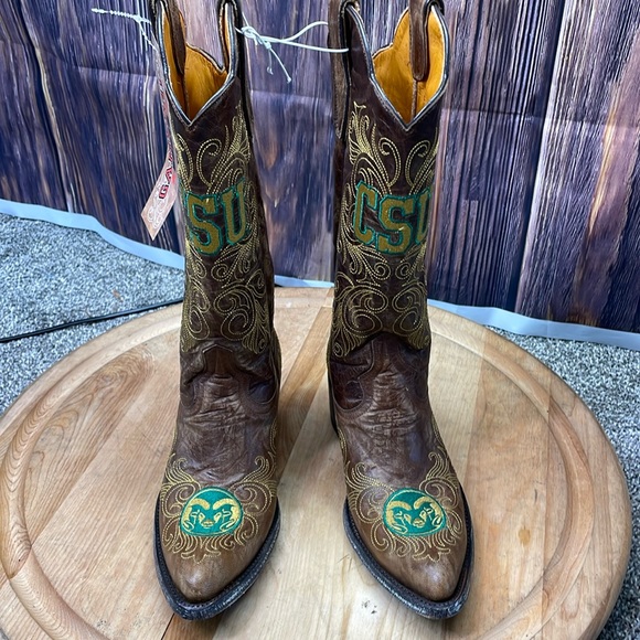 Gameday Boots Shoes - ⭐️NWT Colorado State woman’s gameday embroidered distressed cowboy boots SZ 5.5B